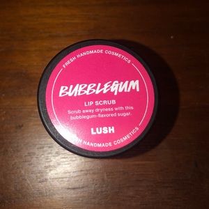 Bubble gum lush lip scrub